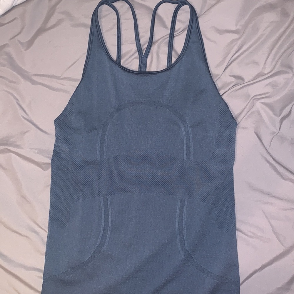 Lululemon Swiftly tank, older style
